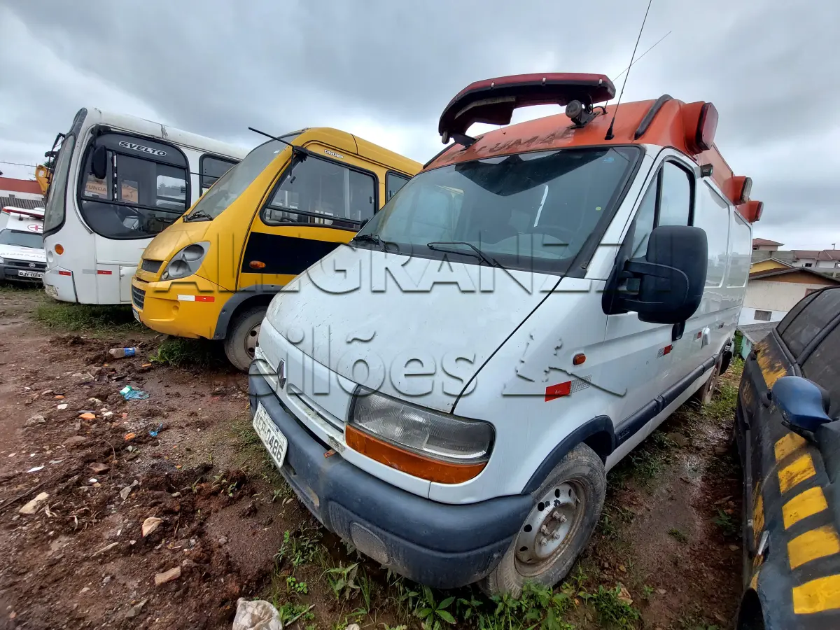 LOTE 045 - RENAULT MASTER RONTANAMB - ANO 2006/2006 - NÃO FUNCIONA