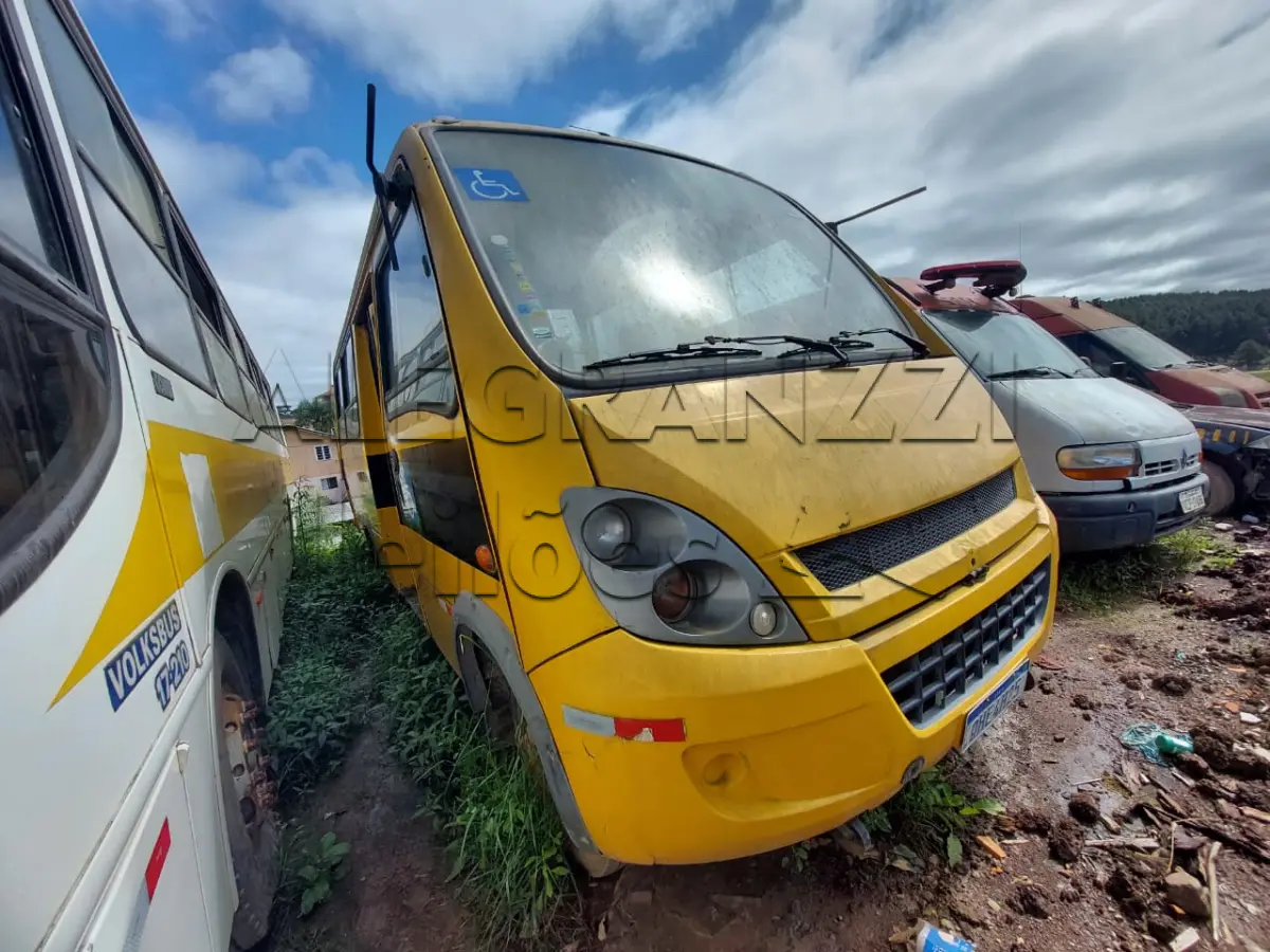 LOTE 038 - IVECO CITYCLASS 70C17 - ANO 2013/2014 - NÃO FUNCIONA