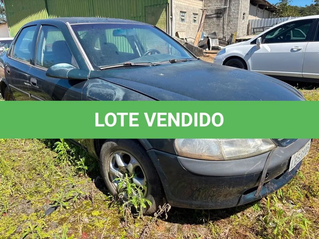 LOTE 0676