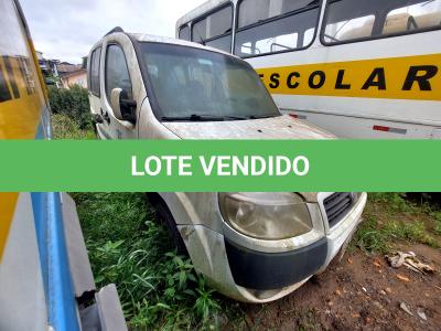 LOTE 030 - FIAT DOBLO ESSENCE 1.8 - ANO 2012/2012 - NÃO FUNCIONA