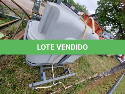 LOTE 020 - COLHEDORA DE FORRAGENS CUSTOM
