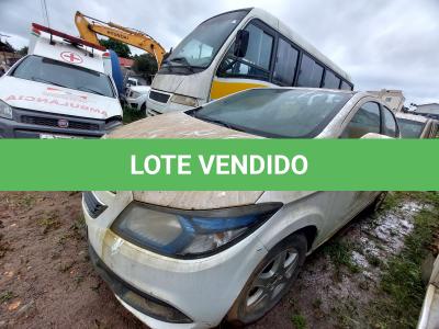 LOTE 031 - CHEVROLET ONIX 1.4 MT L - ANO 2014/2015 - NÃO FUNCIONA