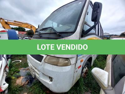 LOTE 037 - MARCOPOLO VOLARE A6 ESC - ANO 2004/2004 - NÃO FUNCIONA