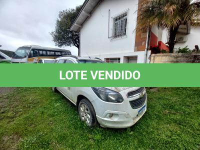 LOTE 032 - CHEVROLET SPIN 1.8 l MT LTZ - ANO 2013/2014 - COMPLETO