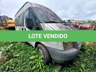 LOTE 034 - FORD TRANSIT BUS 350 l - ANO 2008/2009 - 16 LUGARES - NÃO FUNCIONA