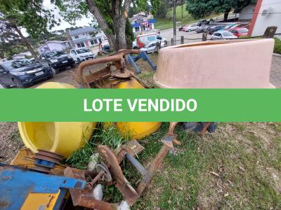LOTE 019 - SEMEADEIRA 490 I MAX / SEMEADEIRA ADUBADEIRA SIGA / DISTRIBUIDOR DE SEMENTES VICON