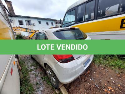 LOTE 031 - CHEVROLET ONIX 1.4 MT L - ANO 2014/2015 - NÃO FUNCIONA