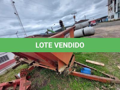 LOTE 015 - DISTRIBUIDOR DE CALCÁRIO E ADUBO IPACOL