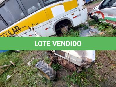 LOTE 040 - MICRO TRATOR-TOBATTA CAP13CV MODELO M140N - ANO 1999