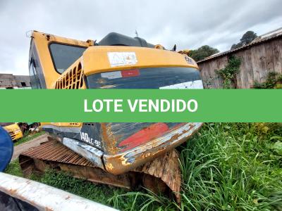 LOTE 042 - ESCAVADEIRA R140LC HYUNDAY - ANO 2014
