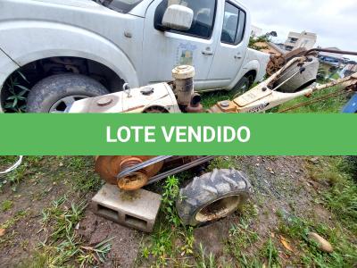 LOTE 040 - MICRO TRATOR-TOBATTA CAP13CV MODELO M140N - ANO 1999