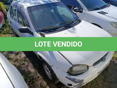 LOTE 0040 - 0040