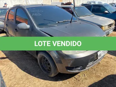 LOTE 0236 - 0236