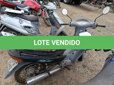 LOTE 0715 - 0715