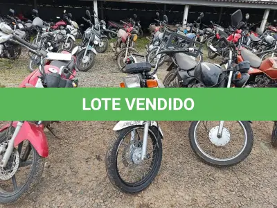LOTE 0716 - 0716