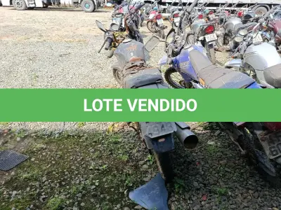 LOTE 0709 - 0709