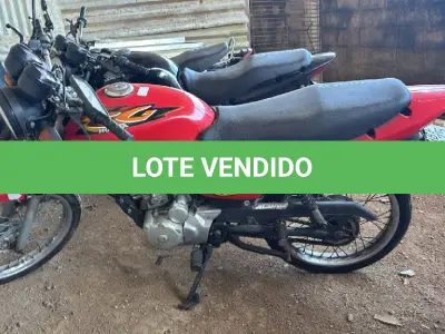 LOTE 0745 - 0745