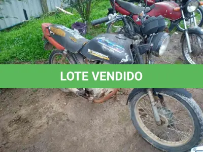 LOTE 0743 - 0743