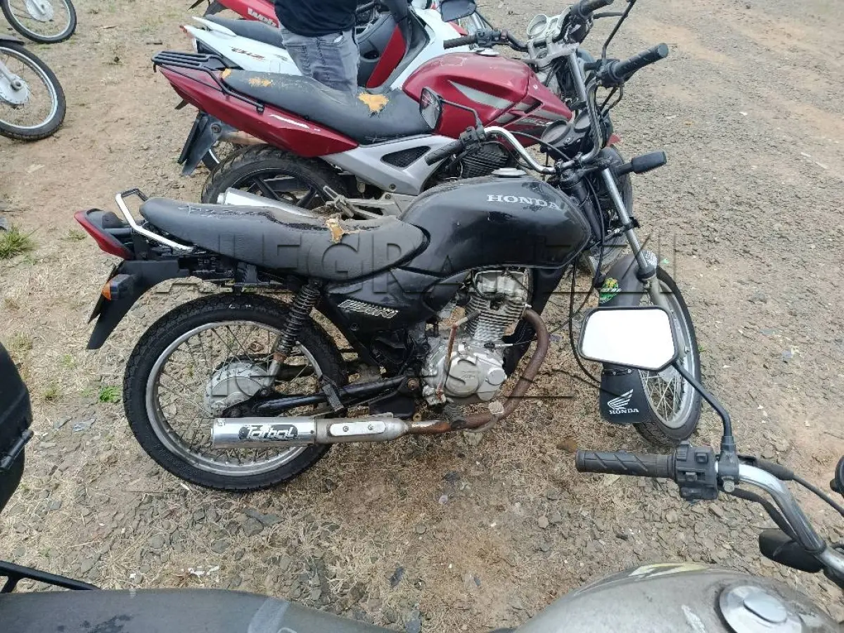 LOTE 0323