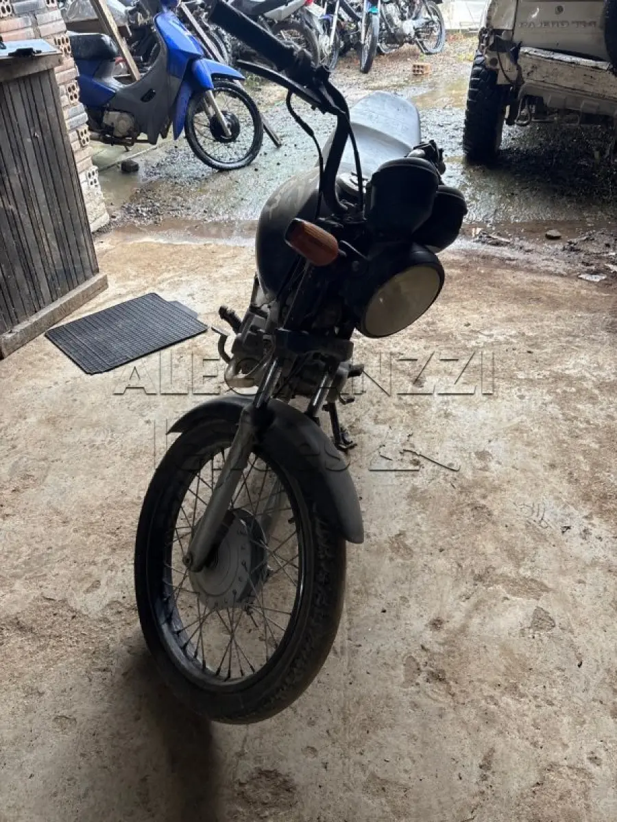 LOTE 0696