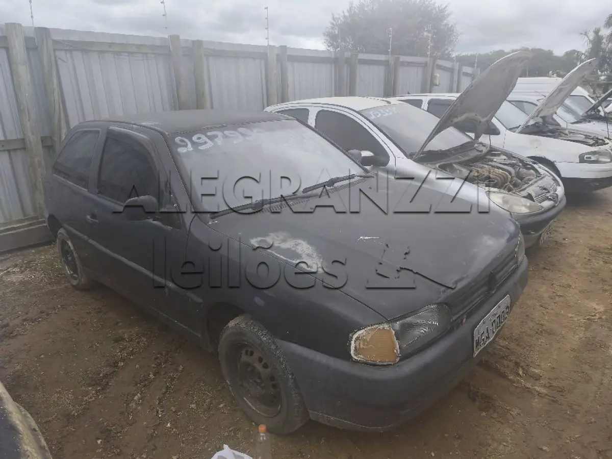 LOTE 0185