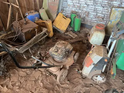 LOTE 012 - SUCATAS DE EQUIPAMENTOS