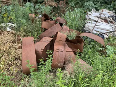 LOTE 011 - SUCATAS EM GERAL