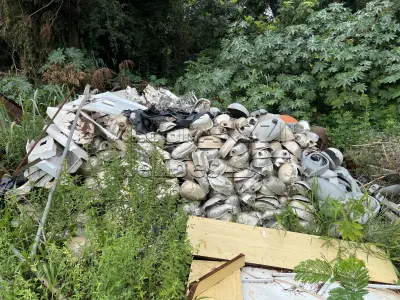 LOTE 011 - SUCATAS EM GERAL