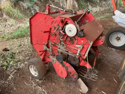 LOTE 006 - ENFARDADEIRA PARA FENO / ANO 2017