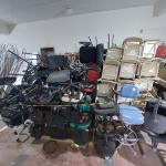 LOTE 003 - LOTE DE CADEIRAS