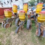 LOTE 014 - PLANTADEIRA ADUBADEIRA 03 LINHAS THUROW